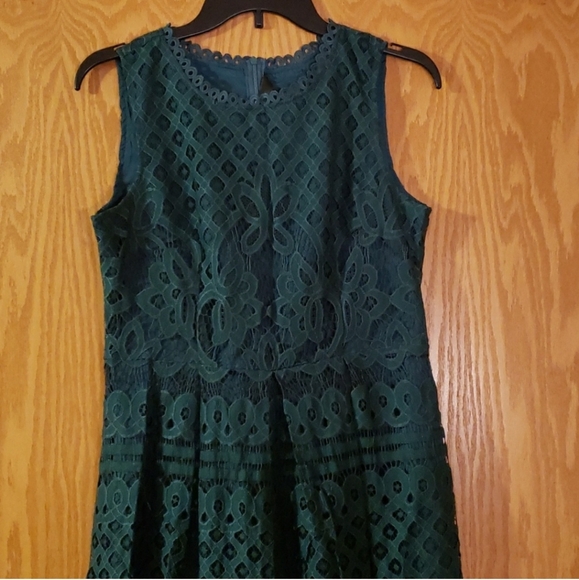 Vintage Lace Green Dress - Picture 6 of 7